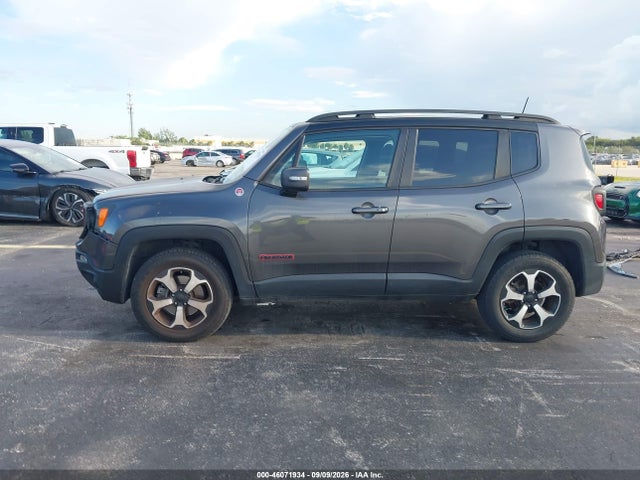 2021 JEEP RENEGADE TRAILHAWK 4X4 14