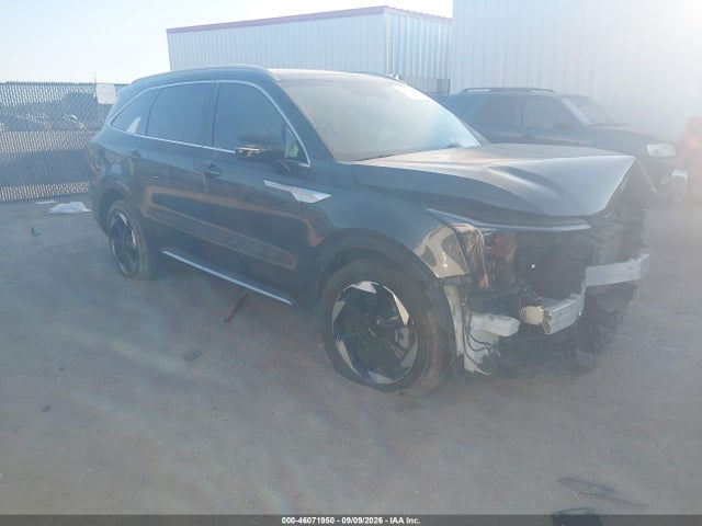 2025 KIA SORENTO EX