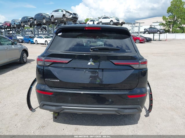 2026 MITSUBISHI OUTLANDER ES 2.5 S-AWC 16