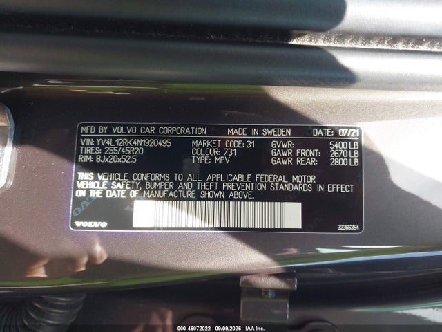 2022 VOLVO XC60 B5 MOMENTUM 9