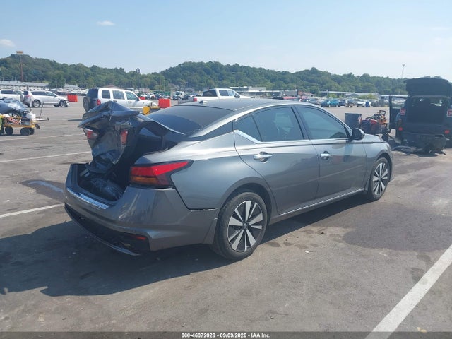 2021 NISSAN ALTIMA SL FWD 4
