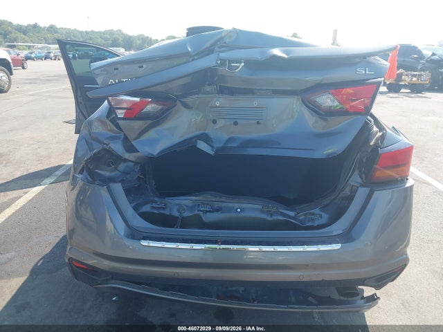 2021 NISSAN ALTIMA SL FWD 6