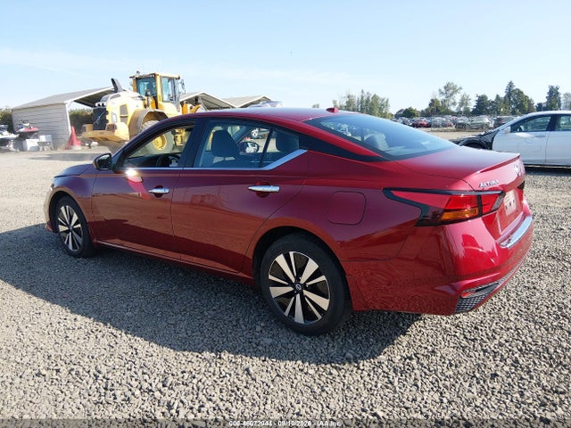 2022 NISSAN ALTIMA SV INTELLIGENT AWD 3