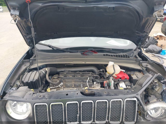 2021 JEEP RENEGADE LATITUDE 4X4 10
