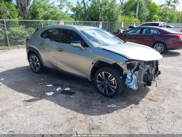 2020 LEXUS UX 