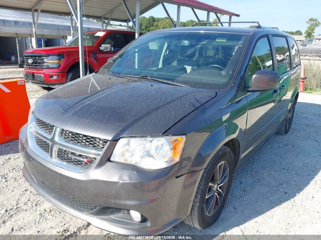 2017 DODGE GRAND CARAVAN SXT 6