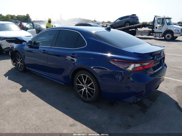2023 TOYOTA CAMRY SE HYBRID 3
