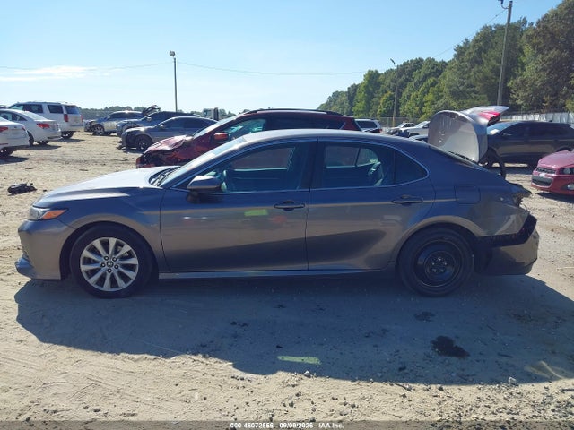2019 TOYOTA CAMRY LE 15