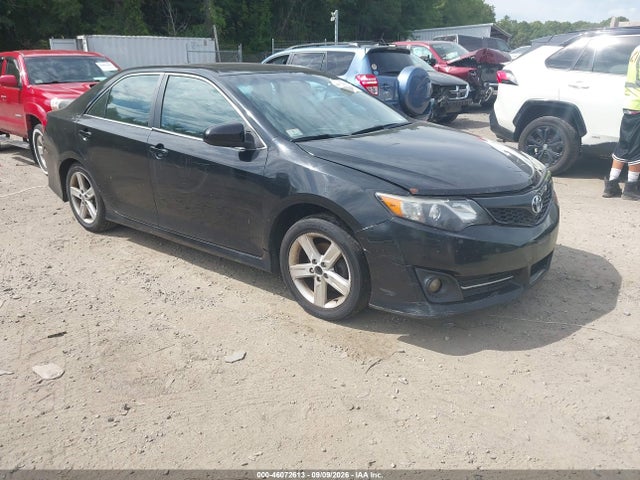 2012 TOYOTA CAMRY SE