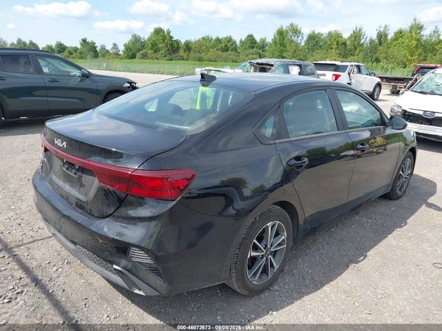 2022 KIA FORTE LXS 4