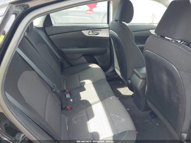 2022 KIA FORTE LXS 8