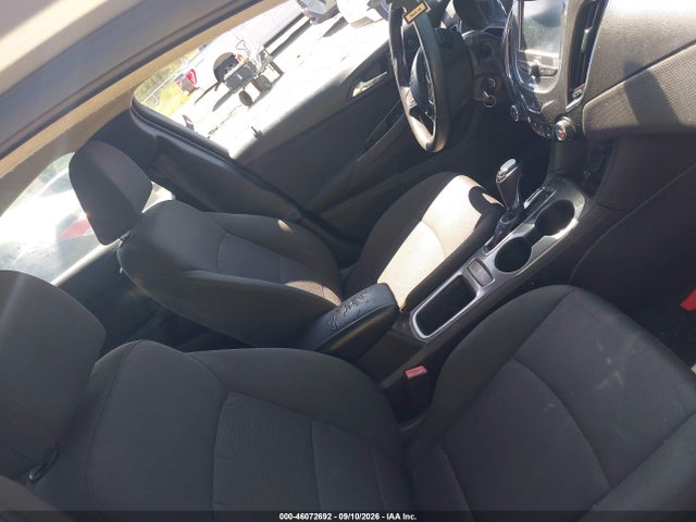 2018 CHEVROLET CRUZE LT AUTO 5
