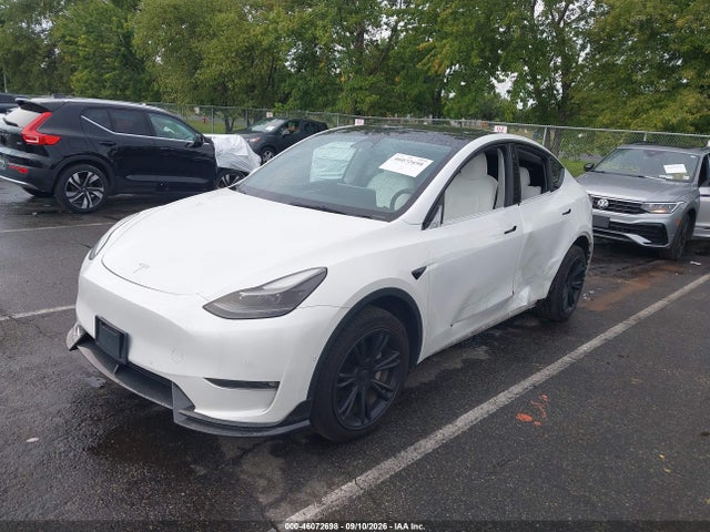 2022 TESLA MODEL Y LONG RANGE DUAL MOTOR ALL-WHEEL DRIVE 2