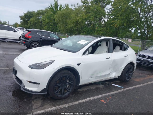 2022 TESLA MODEL Y LONG RANGE DUAL MOTOR ALL-WHEEL DRIVE 6