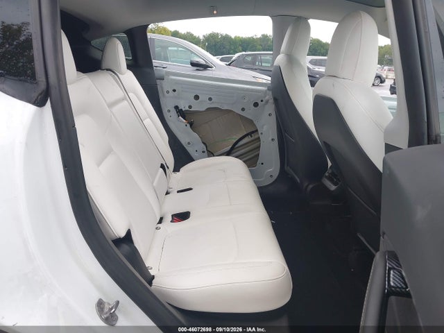 2022 TESLA MODEL Y LONG RANGE DUAL MOTOR ALL-WHEEL DRIVE 8