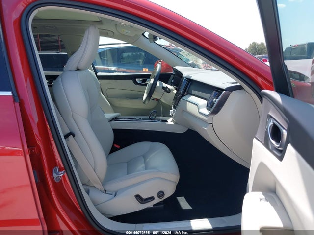 2023 VOLVO XC60 B5 CORE 5
