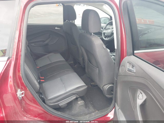 2017 FORD ESCAPE SE 8
