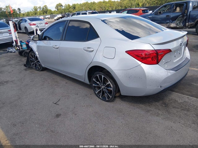 2019 TOYOTA COROLLA SE 3