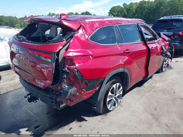 2022 TOYOTA HIGHLANDER HYBRID XLE 4