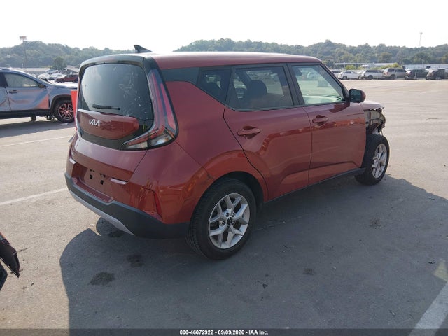 2023 KIA SOUL LX 4
