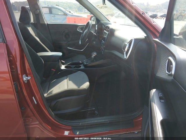2023 KIA SOUL LX 5