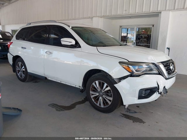 2017 NISSAN PATHFINDE S