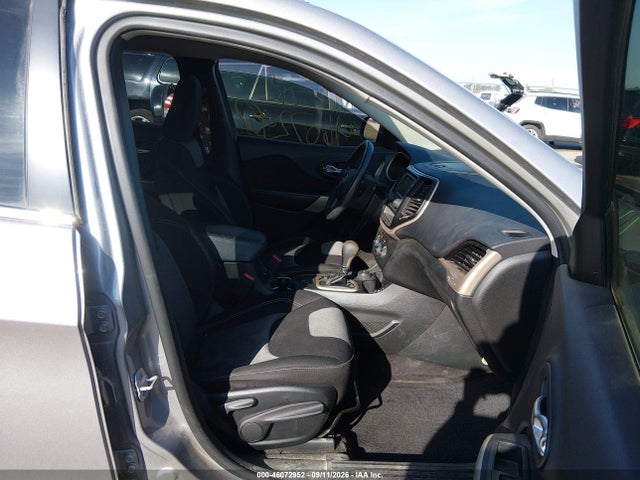2018 JEEP CHEROKEE LATITUDE 4X4 5