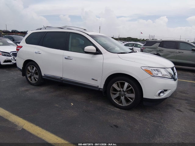 2014 NISSAN PATHFINDE PLATINUM