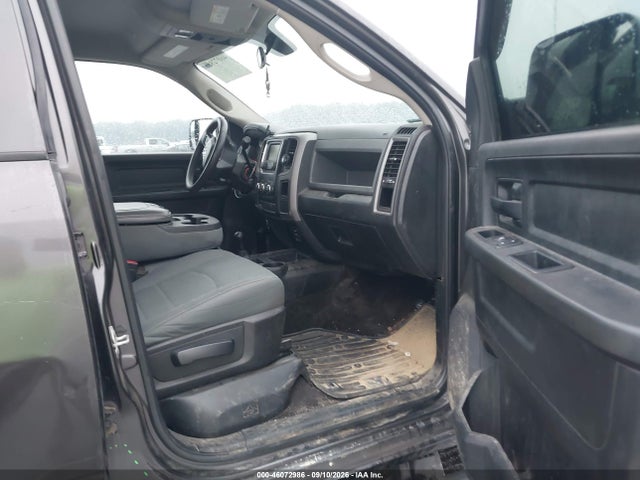 2018 RAM 2500 TRADESMAN 4X4 6'4 BOX 5