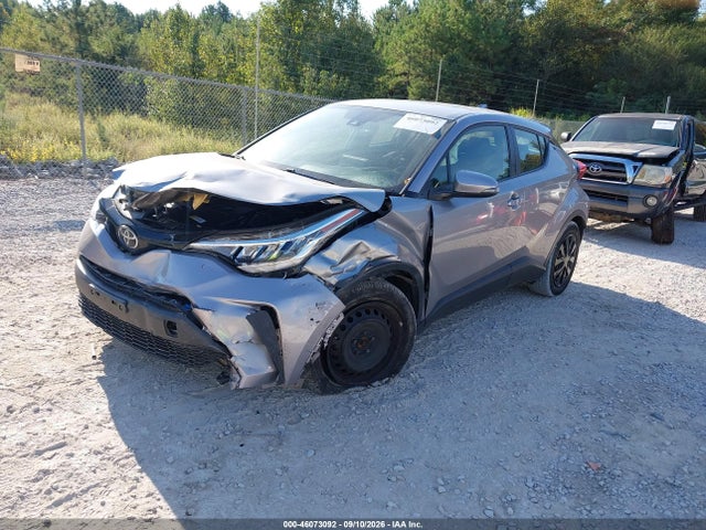2020 TOYOTA C-HR LE 2