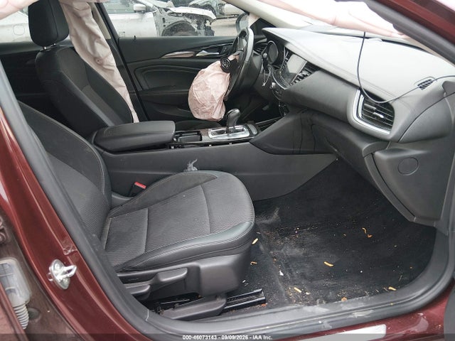 2018 BUICK REGAL SPORTBACK PREFERRED II 5
