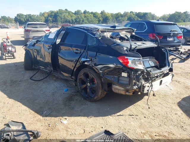 2018 HONDA ACCORD TOURING 3
