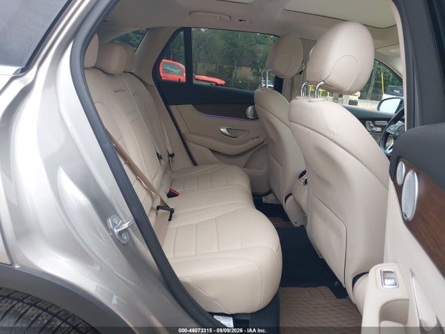 2021 MERCEDES-BENZ GLC 300 4MATIC SUV 8