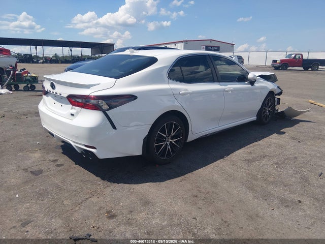 2023 TOYOTA CAMRY SE 4