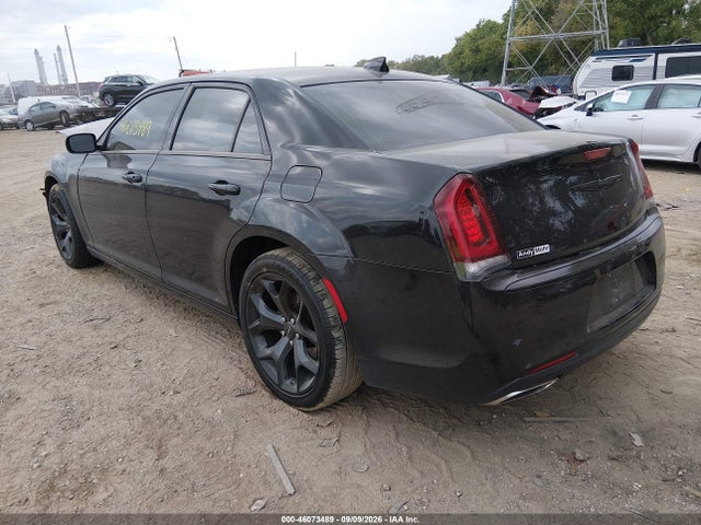 2022 CHRYSLER 300 TOURING 3