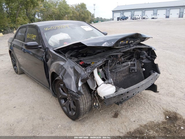 2022 CHRYSLER 300 TOURING 6