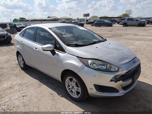 2019 FORD FIESTA SE 14