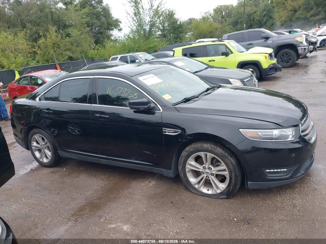 2018 FORD TAURUS SEL 13