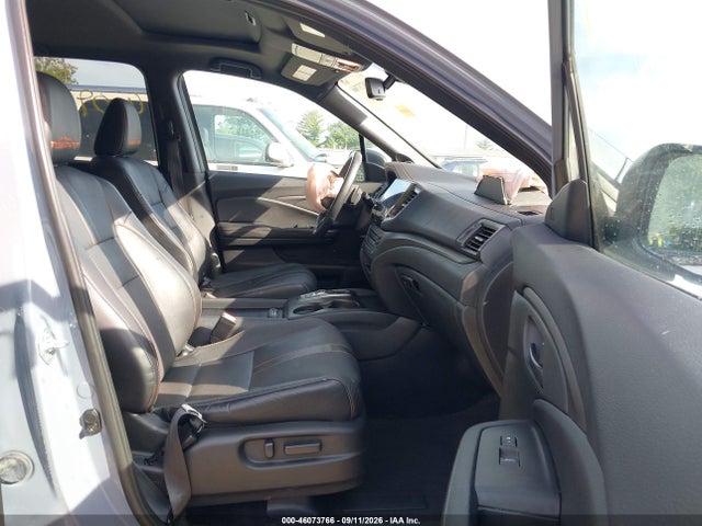 2022 HONDA PILOT AWD TRAILSPORT 5