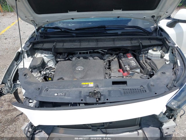2021 TOYOTA HIGHLANDER XLE 10