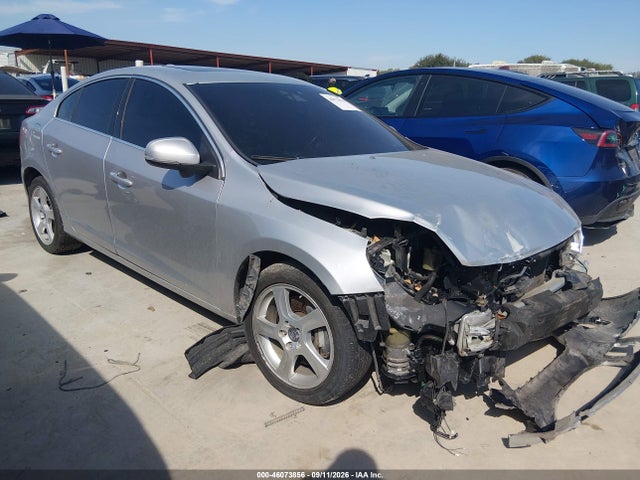 2012 VOLVO S60 T5