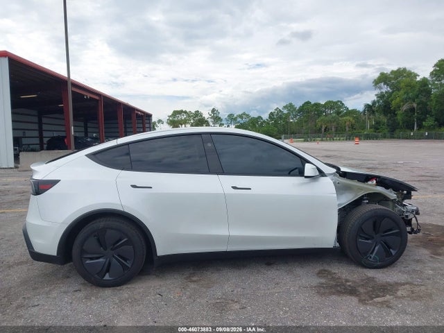 2026 TESLA MODEL Y PREMIUM REAR-WHEEL DRIVE/REAR-WHEEL DRIVE 13