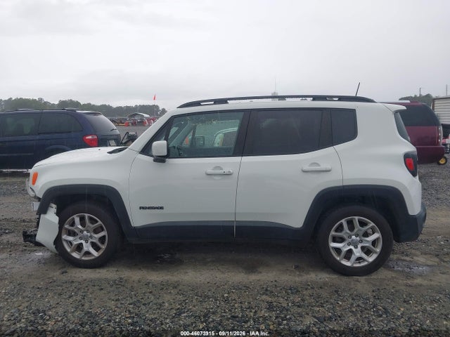 2018 JEEP RENEGADE LATITUDE FWD 14