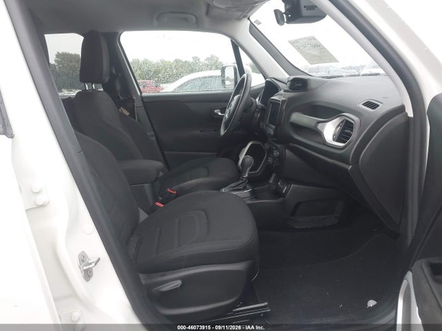 2018 JEEP RENEGADE LATITUDE FWD 5