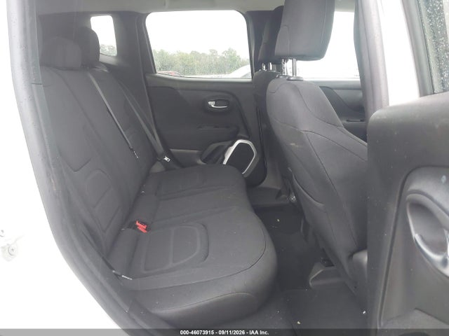 2018 JEEP RENEGADE LATITUDE FWD 8