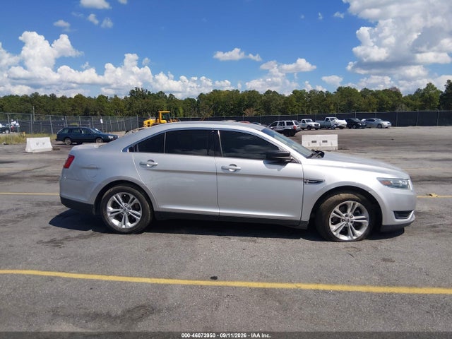 2018 FORD TAURUS SE 13