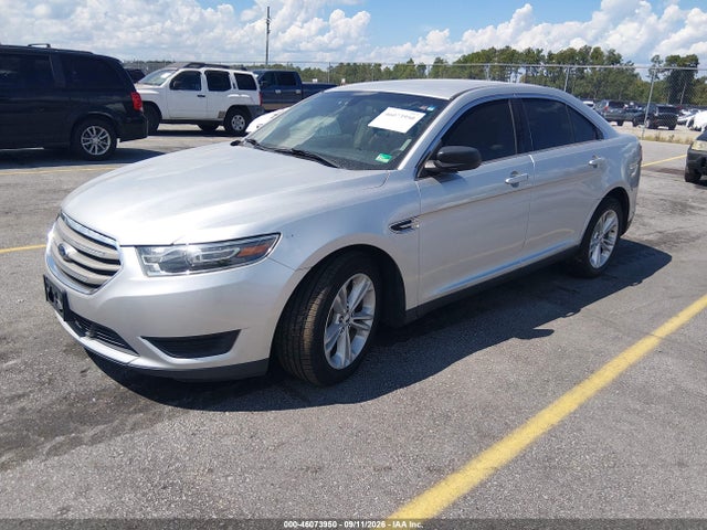 2018 FORD TAURUS SE 2