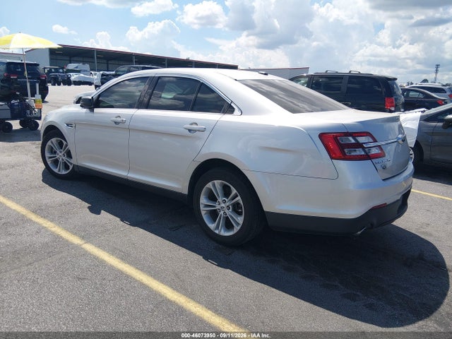 2018 FORD TAURUS SE 3
