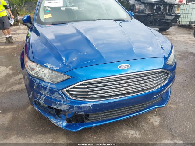 2017 FORD FUSION SE 6