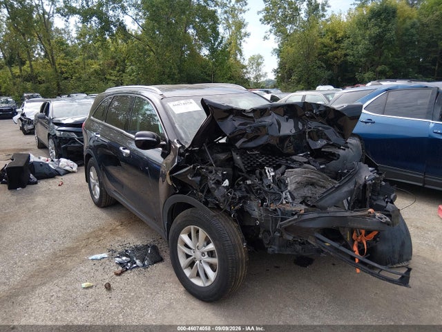 2017 KIA SORENTO 2.4L LX